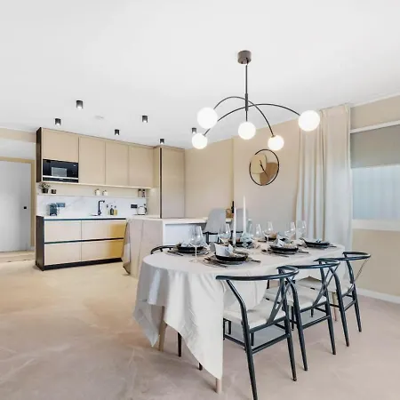 Luxe Op Geweldige Locatie *
