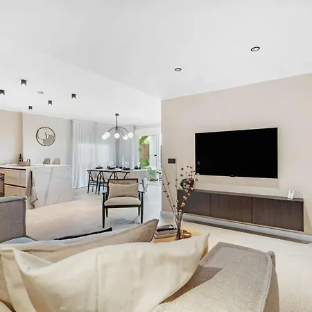 Luxe Op Geweldige Locatie Apartment