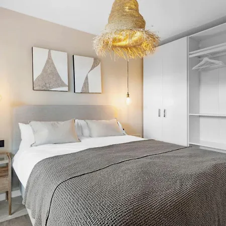 Luxe Op Geweldige Locatie *